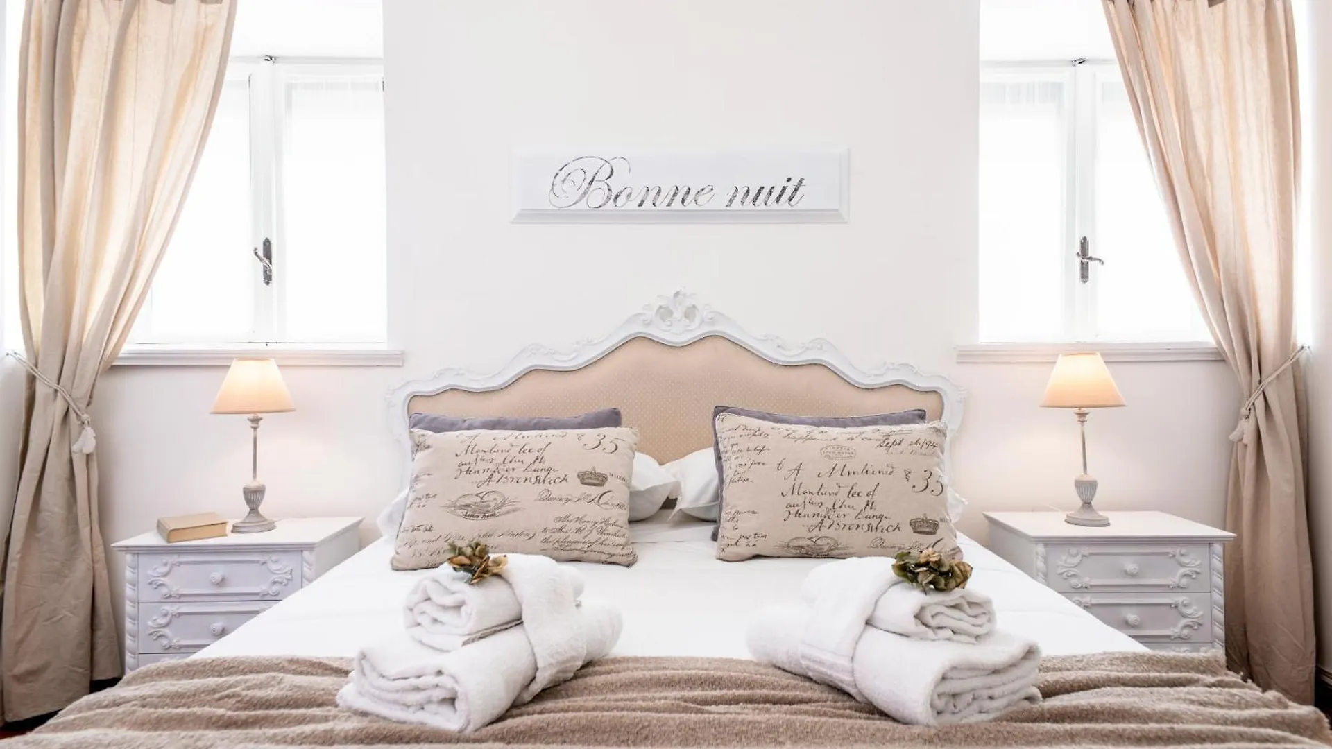 Apartment Ferienwohnung Sweet Arco Farnese Rom Italien